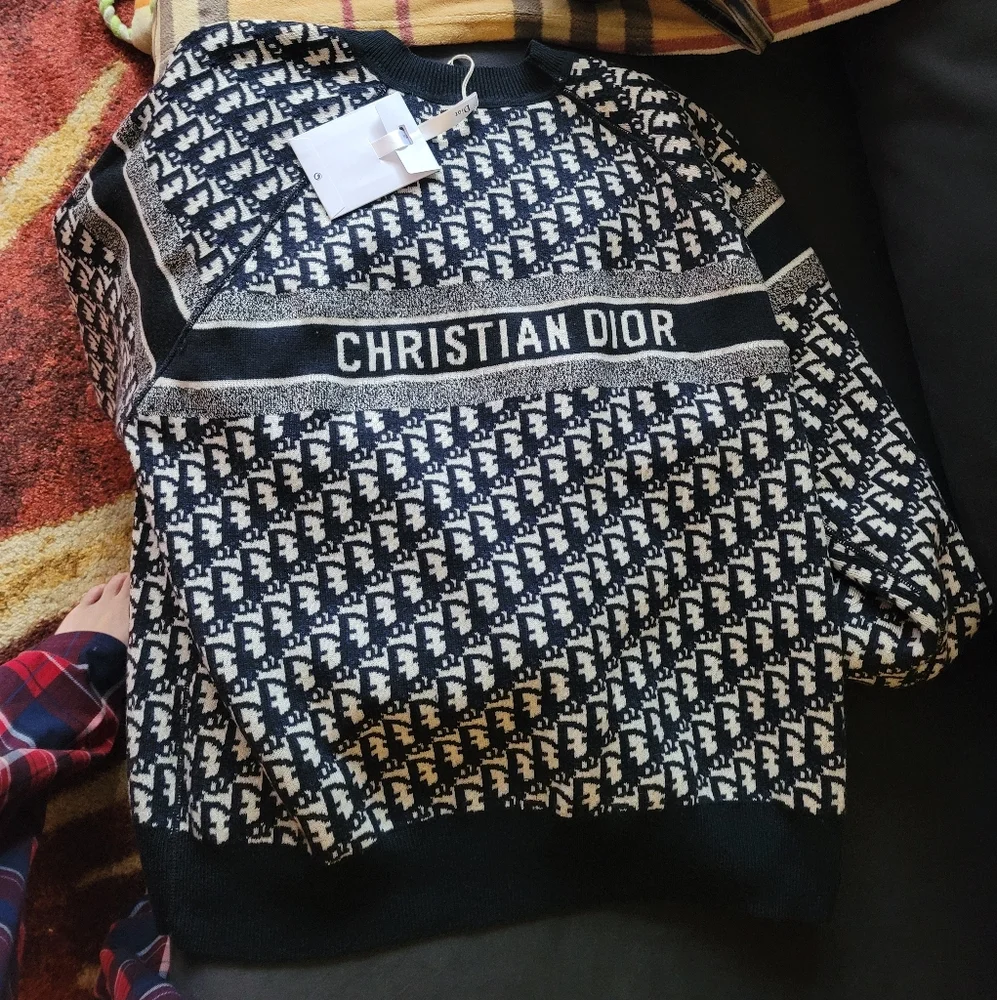 DIOR LOGO REVERSIBLE SWEATHER - Picture 6 of 12